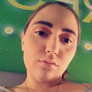 Meet your Posher, Carolyn